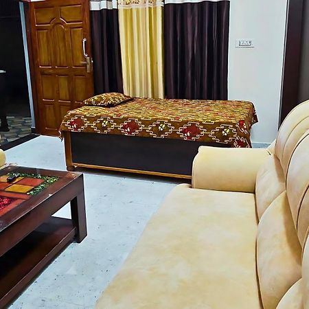 Ramayana Grand Hotel Ayodhya Bagian luar foto