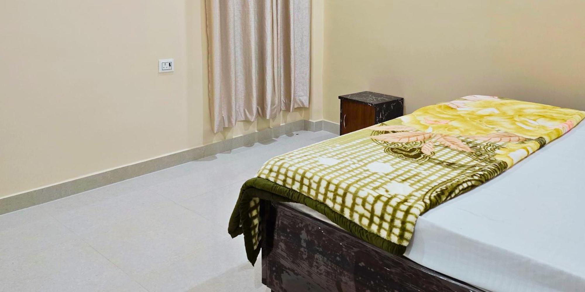 Ramayana Grand Hotel Ayodhya Bagian luar foto